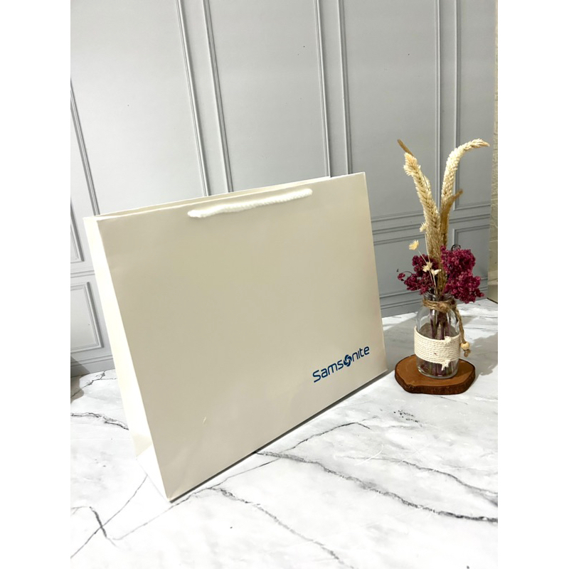 

Paper Bag Samsonite Paper Bag Pembungkus Kado