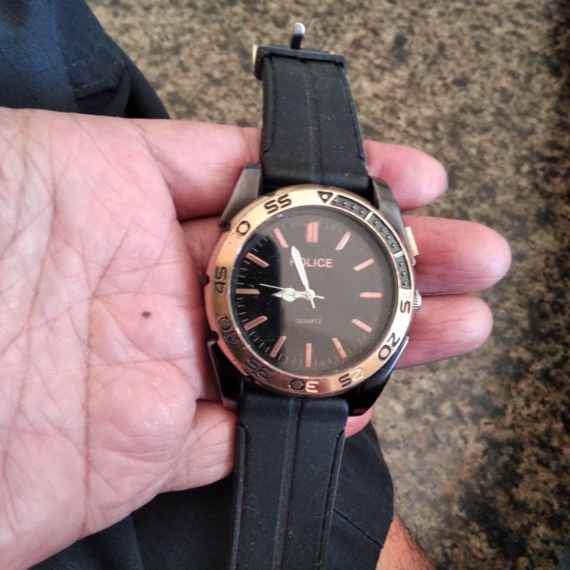 jam tangan Police