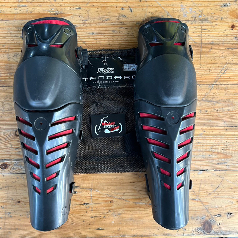 Deker Pelindung Dengkul Model Fox Raptor