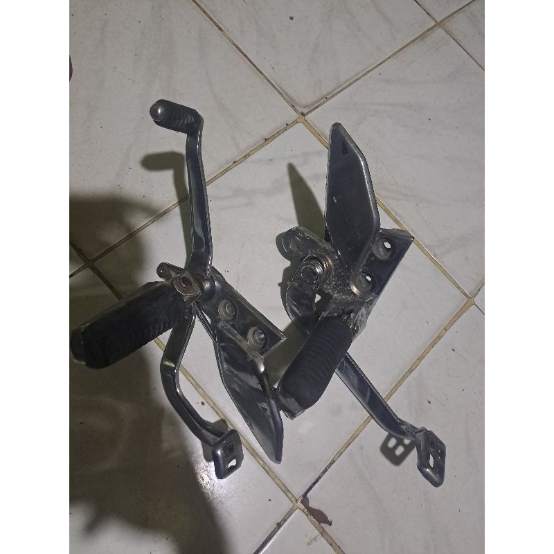 step Vixion old original