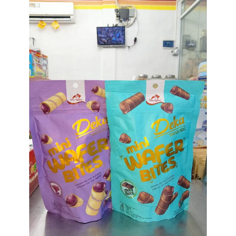 

DEKA MINI WAFER BITES COKLAT / UBI UNGU 80GR