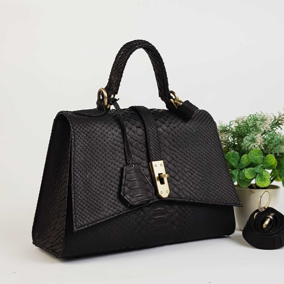 Tas Kulit Ular Asli Savita Size 30 Handmade Asli Bali