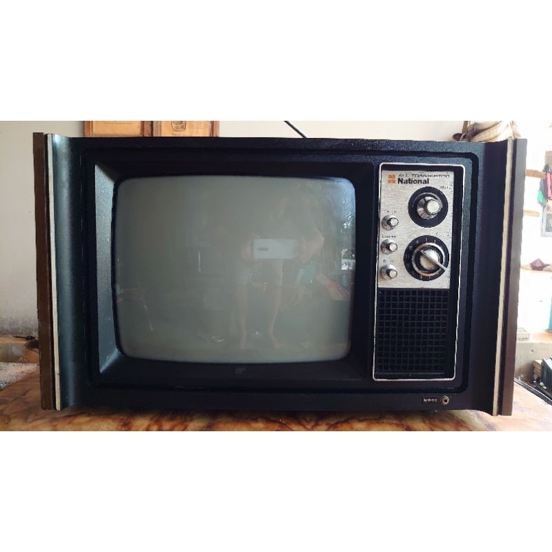 TV jadul VINTAGE NATIONAL