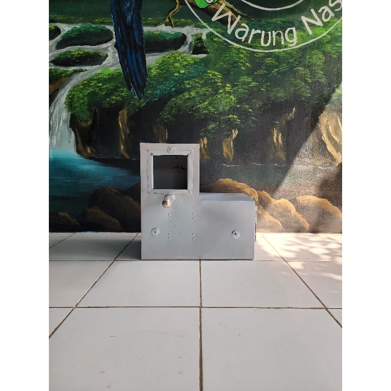 Glodok burung sunconure nuri IRN bahan plat