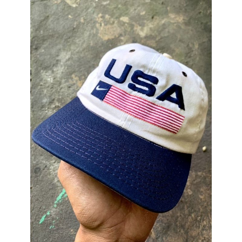 Topi nike usa vintage