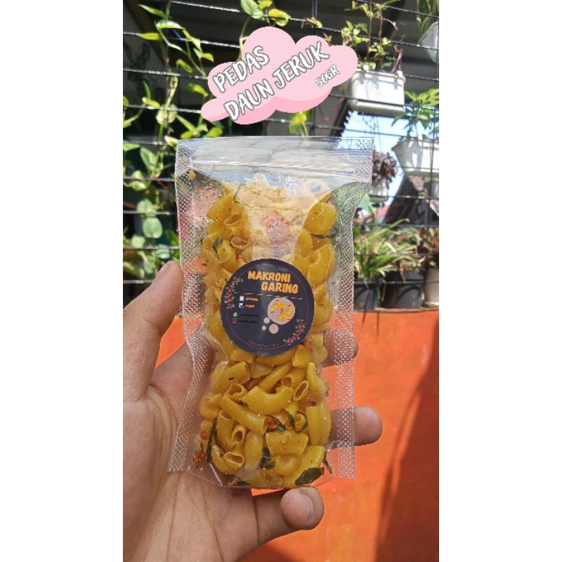 

Makaroni Kering / Makring Pedas Daun Jeruk 50gr