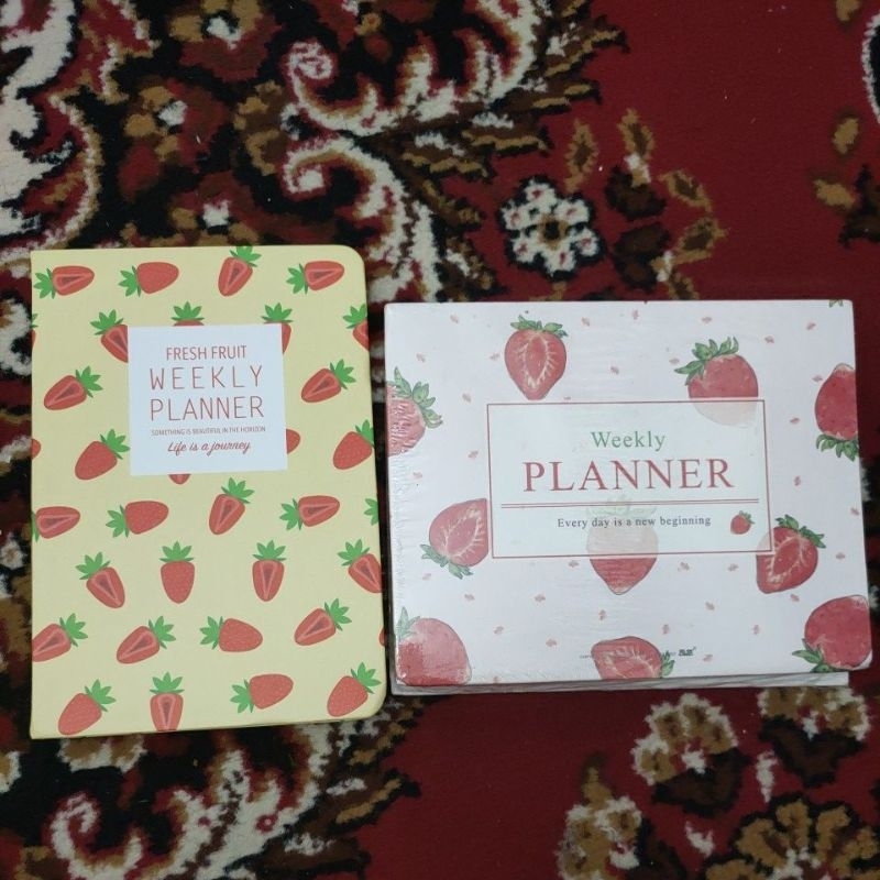 

BUKU CATATAN STRAWBERRY