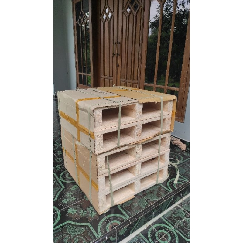 Xaviertaran Pallet Kayu Sengon Laut Albasia Halus Ukuran 90120Cm