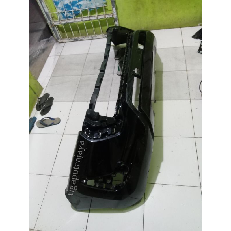 bumper depan toyota hilux revo rocco 2020 2022
