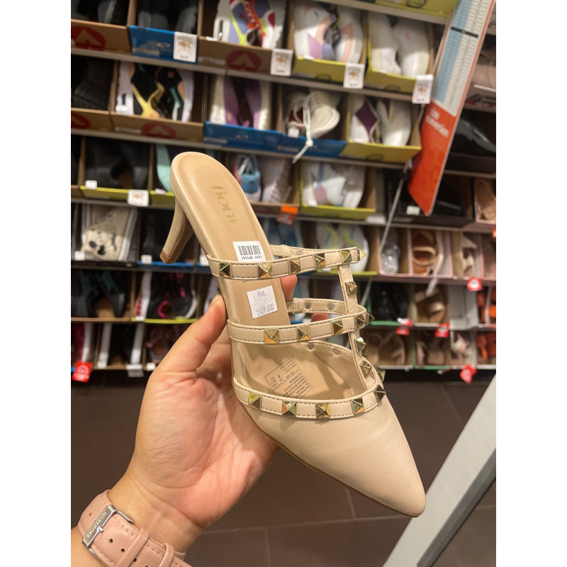 Payless by Fioni Womens Kitten Heels harga normal 489.000