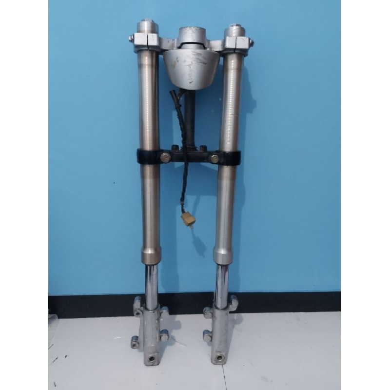 USD Shockbreaker cbr minerva Original Pnp Universal set stang