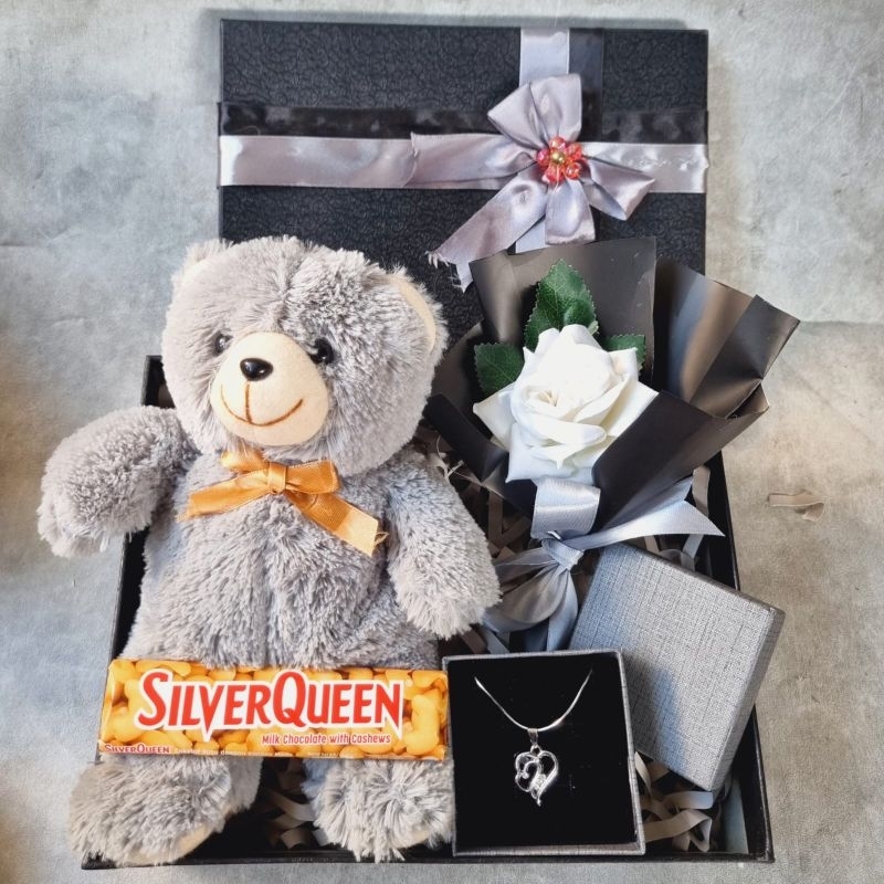 

PREMIUM Hampers Kado Ultah Pacar / Hadiah Cewek Boneka Bunga