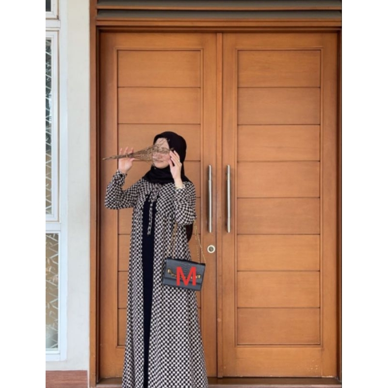 Nazraa dress Defect SALE Javina Kaleela