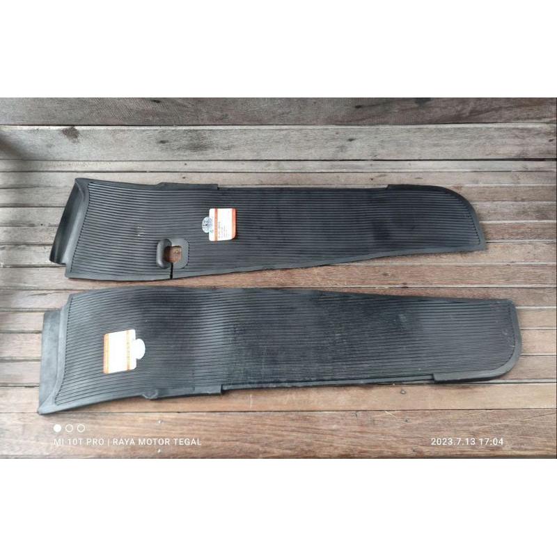 karpet lantai vespa excel