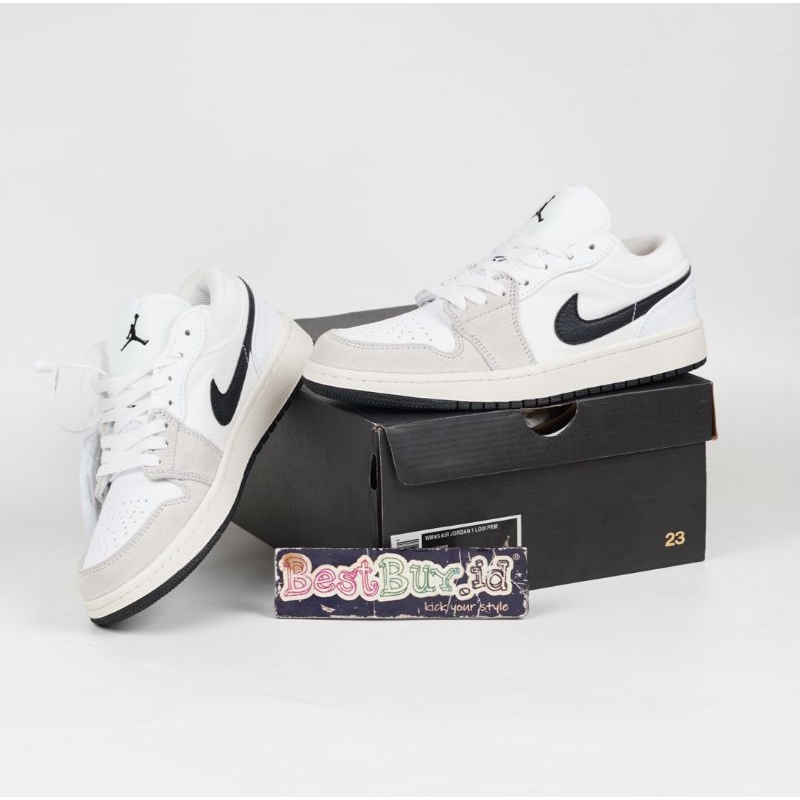 Sepatu Nike Air Jordan 1 Low Astrograbber White Black Putih