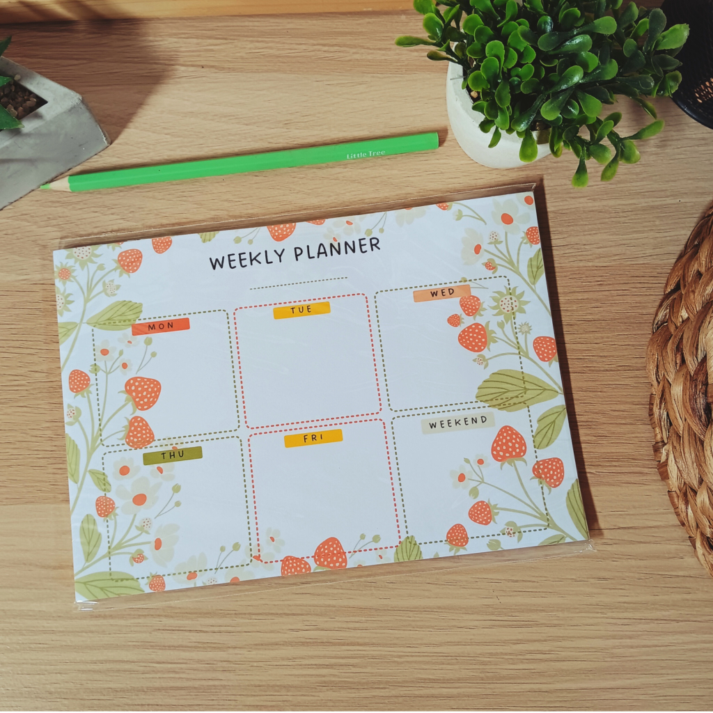 

Dreamdigger - Strawberry Weekly Planner