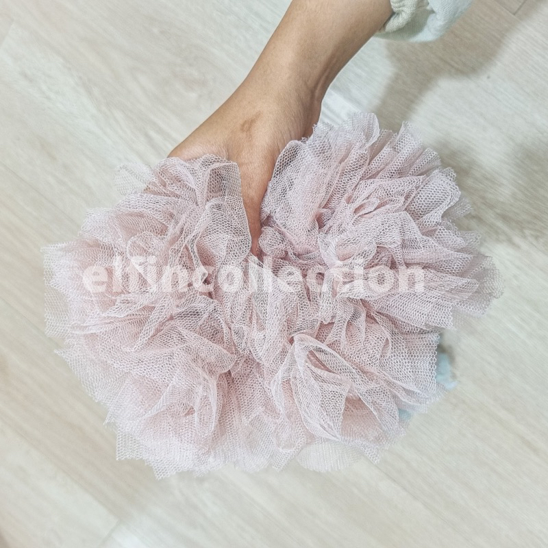 YZ7 Scrunchie Tile Cepol Hijab Antipusing 20cm Pluffy