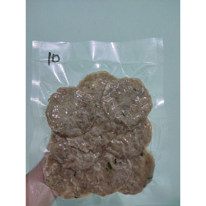 

PEMPEK KULIT TENGGIRI & CUKO