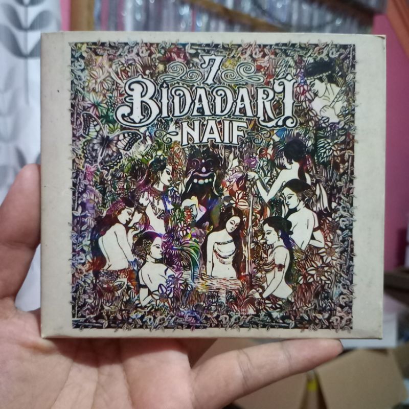 CD NAIF - 7 BIDADARI