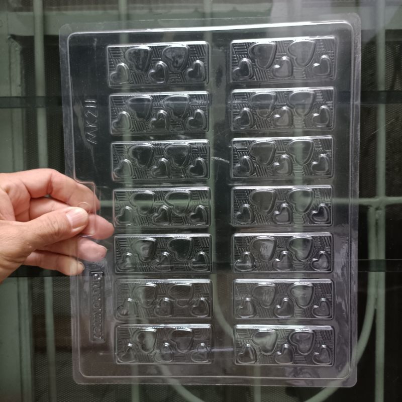 Cetakan Mika Coklat Pagar Hati Love