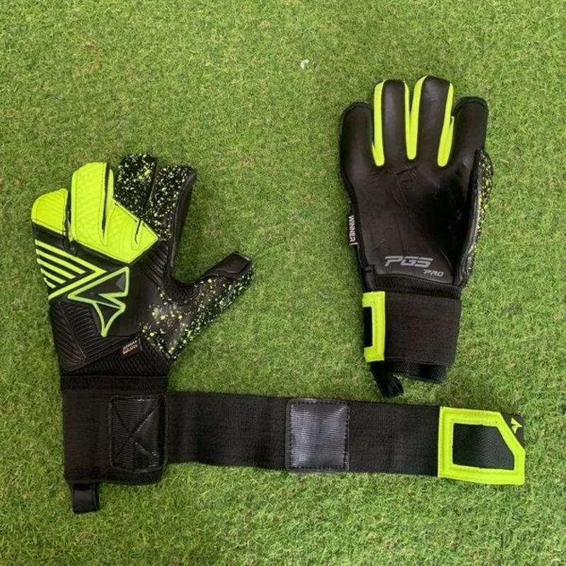 Sarung tangan kiper Pgs winner terbaru / sarung tangan kiper pria dewasa /sarung tangan kiper lengke