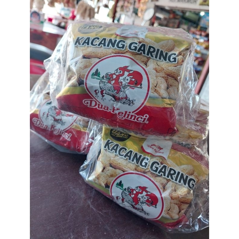 

Kacang Kulit Garing Dua Kelinci renceng isi 10pcs