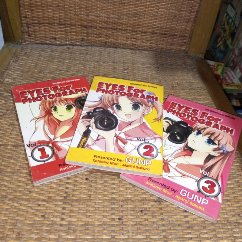 Komik Eyes For Photograph 1-3