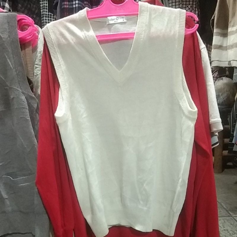 Vest Rajut Polos Putih