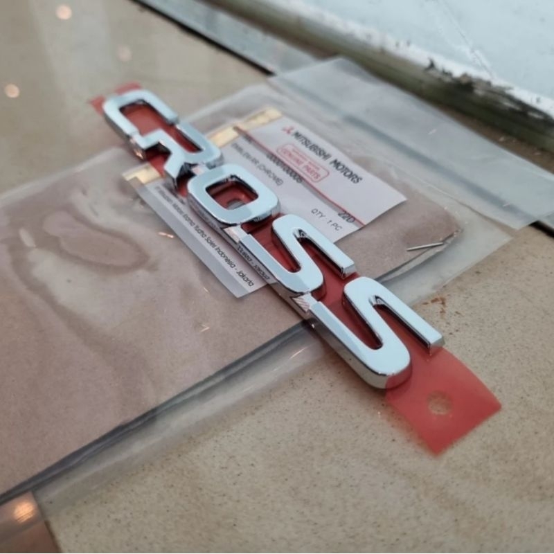 EMBLEM CROSS MITSUBISHI NEW XPANDER CROSS ORIGINAL ASLI