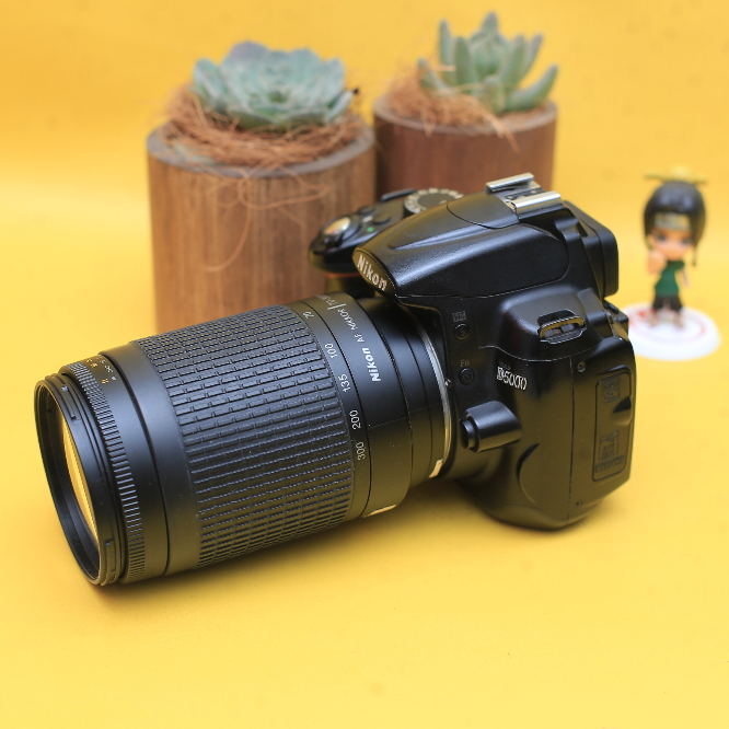 Nikon D5000 Lensa Zoom Kamera DSLR Tele Zoom - Vg - Garansi