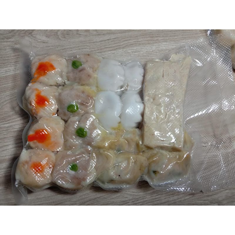 

1 Paket Dimsum isi 10 pcs Mix Hakau + 2 Varian