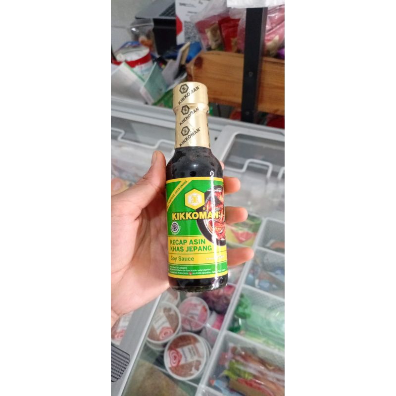 

Kikkoman kecap asin jepang