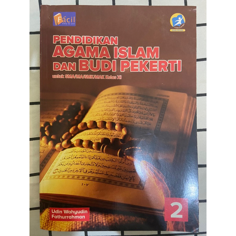 BUKU PAKET AGAMA ISLAM FACIL SMA KELAS 11/ KELAS 2 SMA
