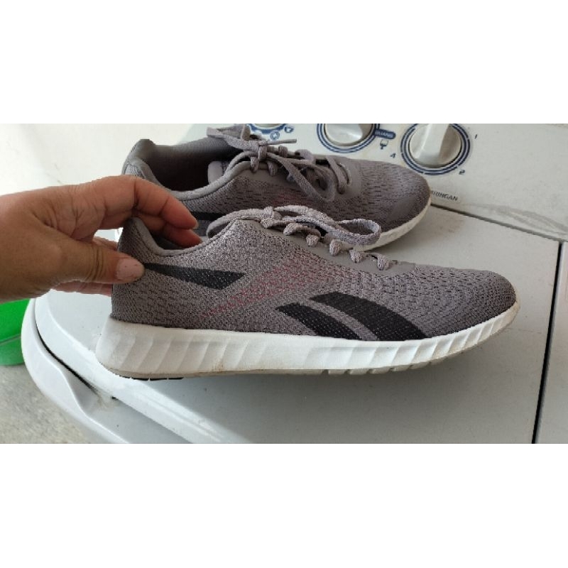sepatu reebok original