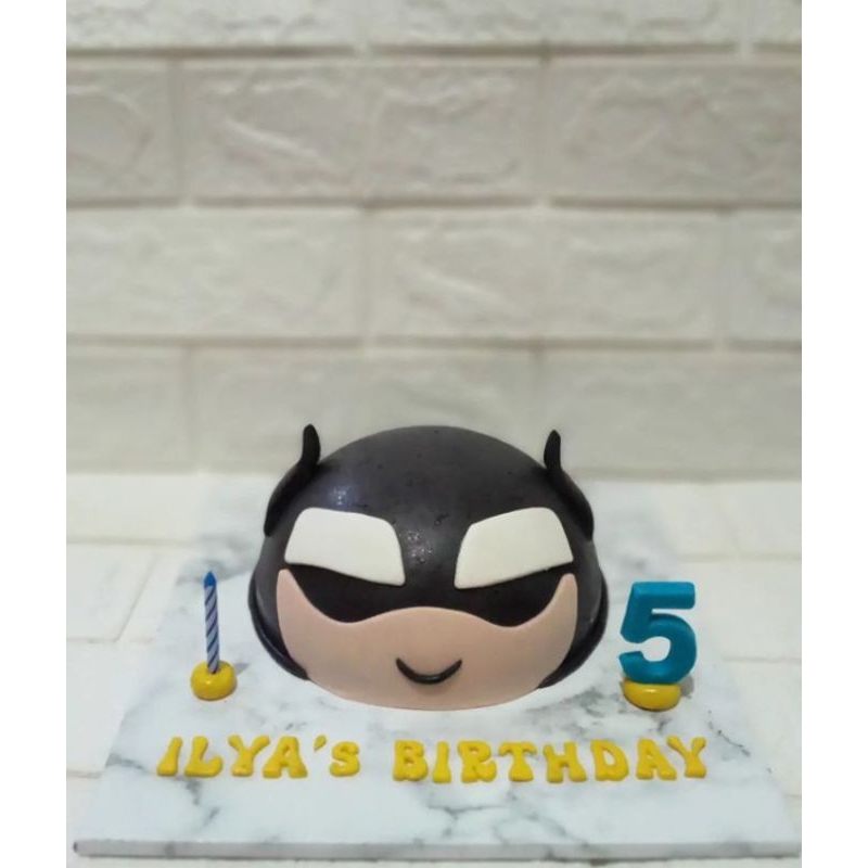 

pinata cake badman