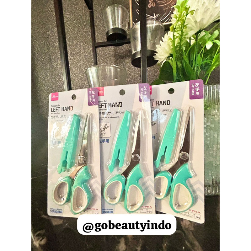 

Daiso Scissor for Left Hand Use | No Brand | Folding scissors | Gunting Tangan Kidal