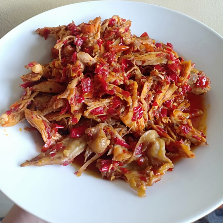 

AYAM SUWIR BALADO 250gr / SAMBEL AYAM SUWIR / AYAM SUWIR PEDAS