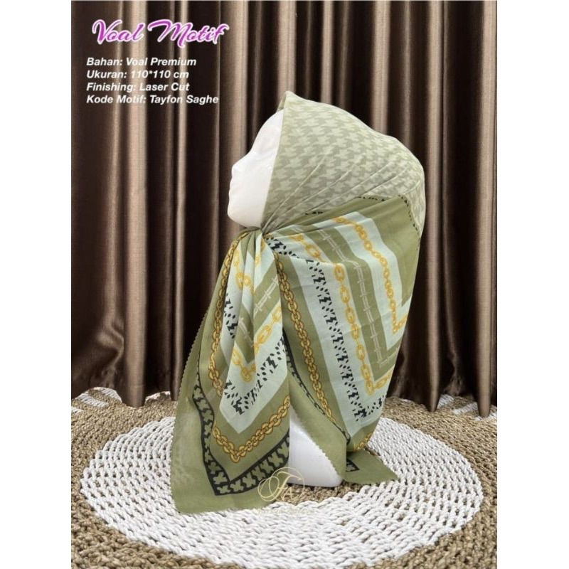 Hijab Segi Empat Voal Motif Tayfon Warna Hijau Sage Jilbab Murah Terbaru