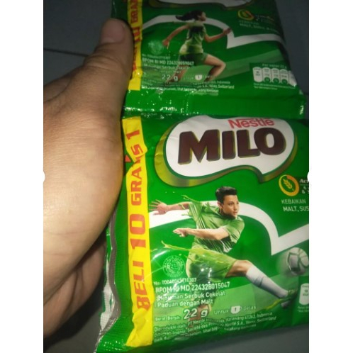 

NESTLE Milo Activ-Go 22gr [1 Renceng Isi 11 Sachet @ 22gr ][11r x 22gr]