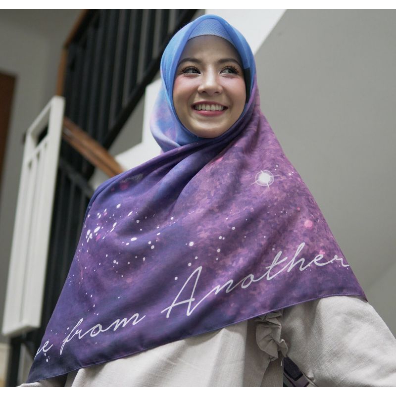Scarf My Love From Another Star by Alur Cerita Natasha Rizky/Hijab Wanita