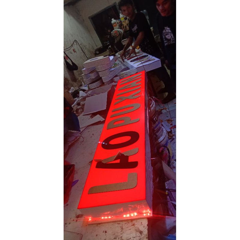 Neon box pull Akrilik custom - outdoor - indoor