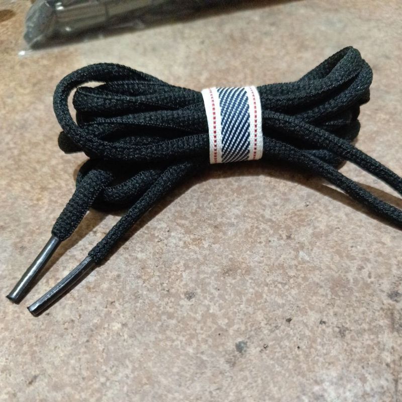 tali sepatu oval panjang 95 cm / tali sepatu oval warna hitam