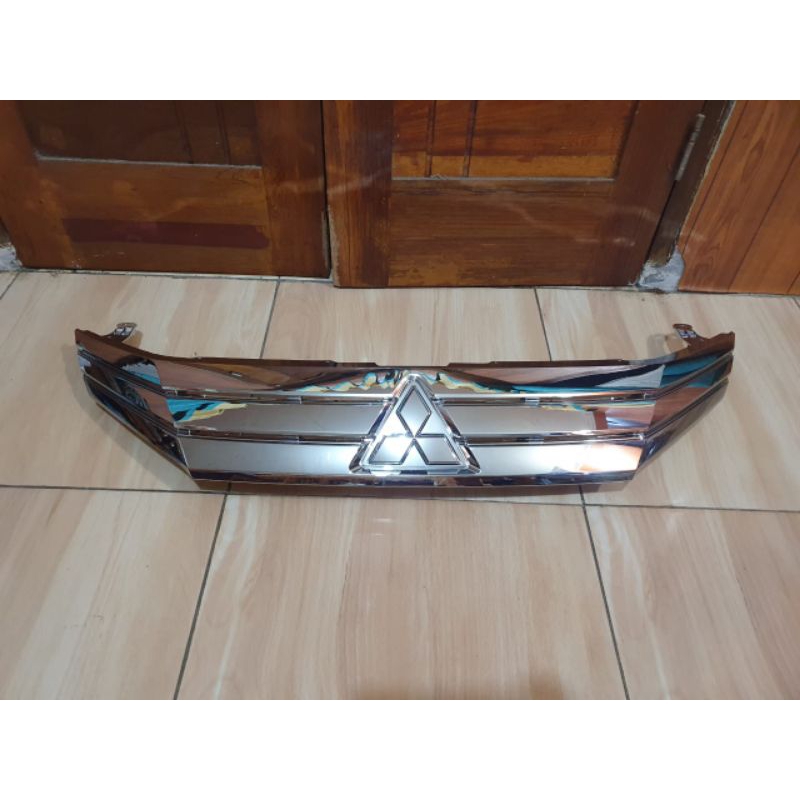 GRILL GRIL MITSUBISHI XPANDER SPORT ULTIMATE 2016-2018