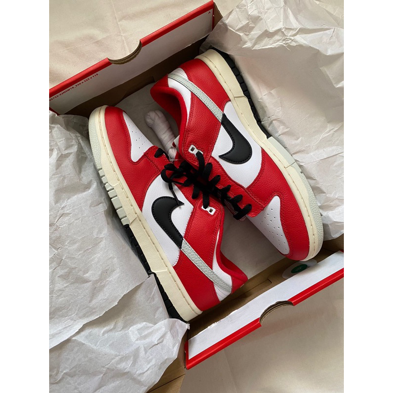 Nike Dunk Low Chicago Split ( bukan air jordan, air force )