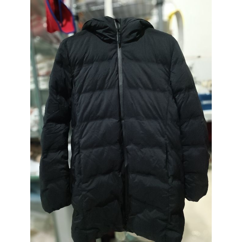 uniqlo seemless down long coat
