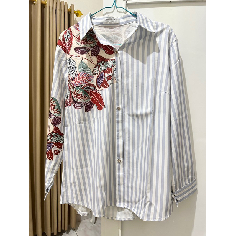 KEMEJA BIRU PUTIH DIOR