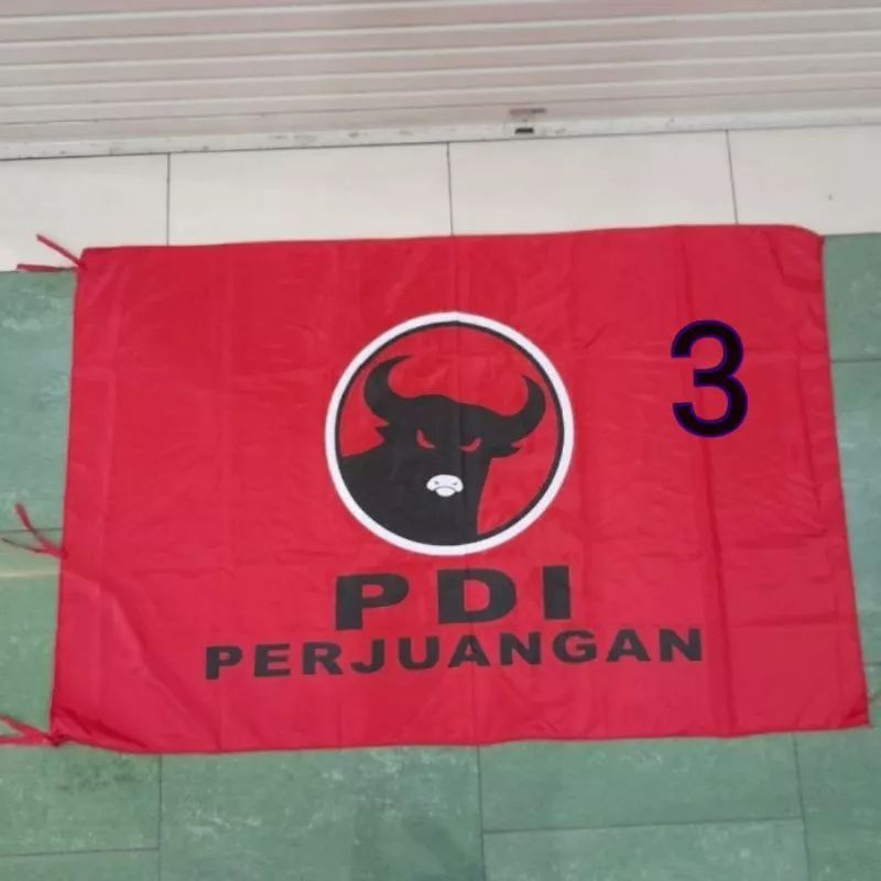 Bendera PDI perjuangan