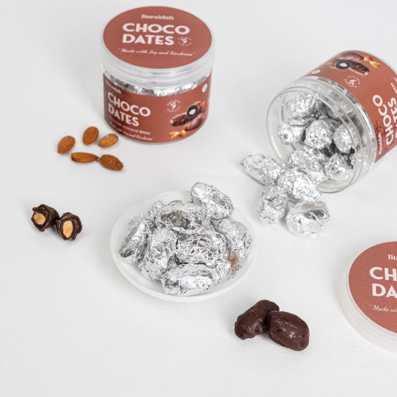 

Kurma cokelat Choco dates isi almond toples 300g Manis