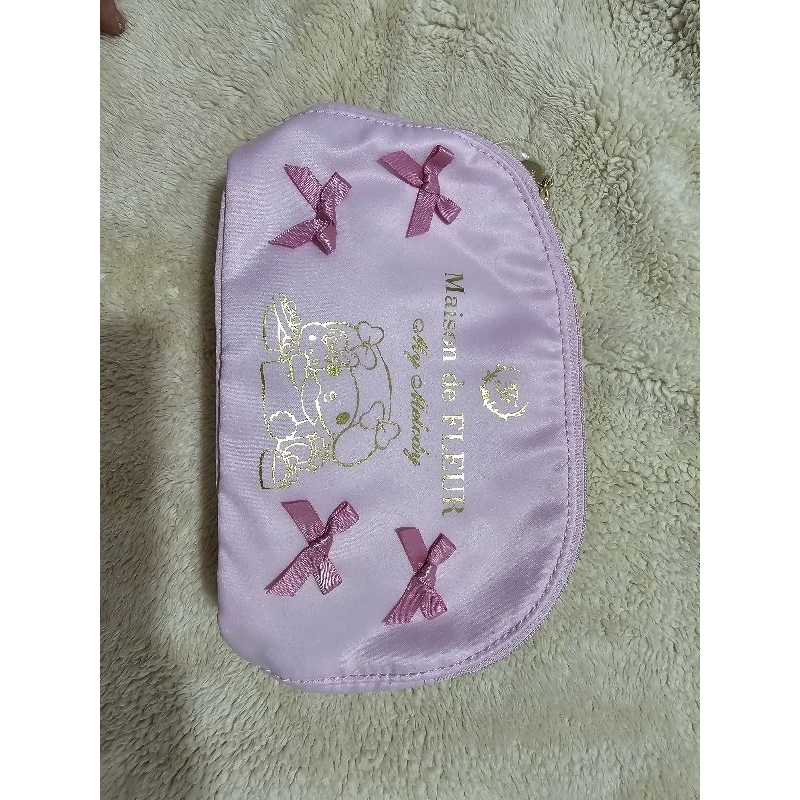 Dompet kosmetik melody pita pink sanrio by maison de fleur