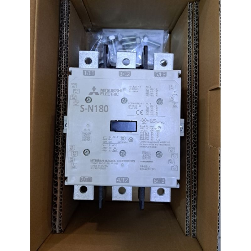 Kontaktor / Contactor Mitsubishi S-N180 SN180 220V AC Coil